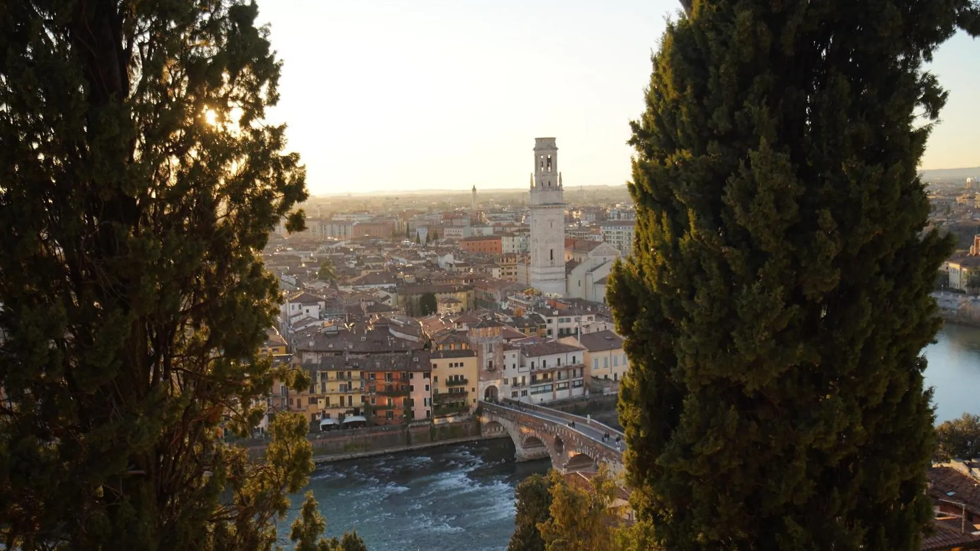 Primavera Al Teatro Romano Verona 0*,